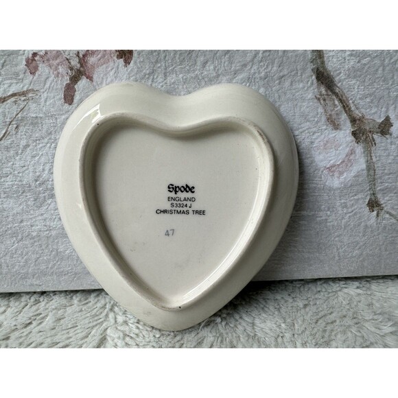 Vintage Spode England Christmas Tree Heart Jewerly Ring Trinket Dish EUC - Picture 2 of 4